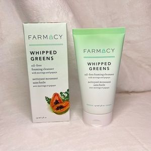 *BNIB* Farmacy Whipped Greens Oil-Free Foaming Cleanser with Moringa and Papaya